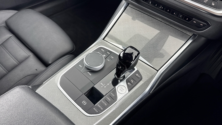 BMW 3 Series 330e M Sport Pro Edition 4dr Step Auto Saloon